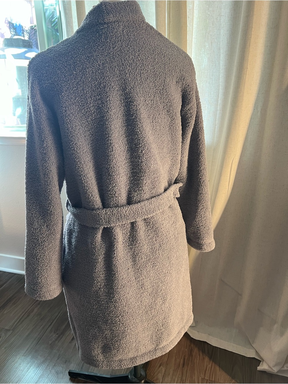 Barefoot dreams robe - Picture 2 of 5